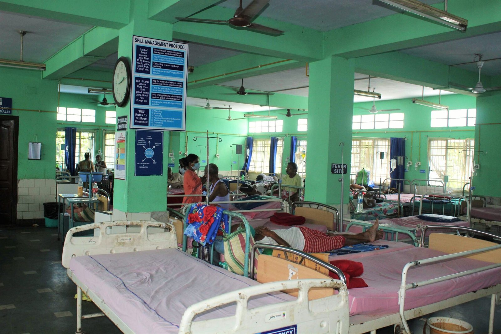 Male-Medicine-Ward